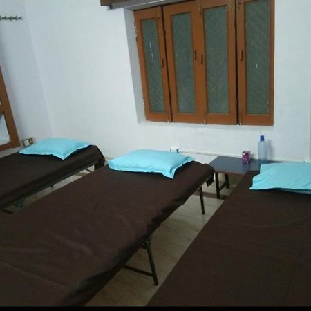 Mannat Rooms Allāhābād Junction 外观 照片