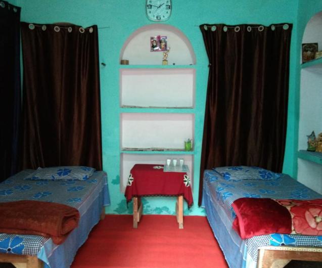 Mannat Rooms Allāhābād Junction 外观 照片